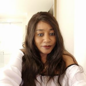 Meet your Posher, Marilyn